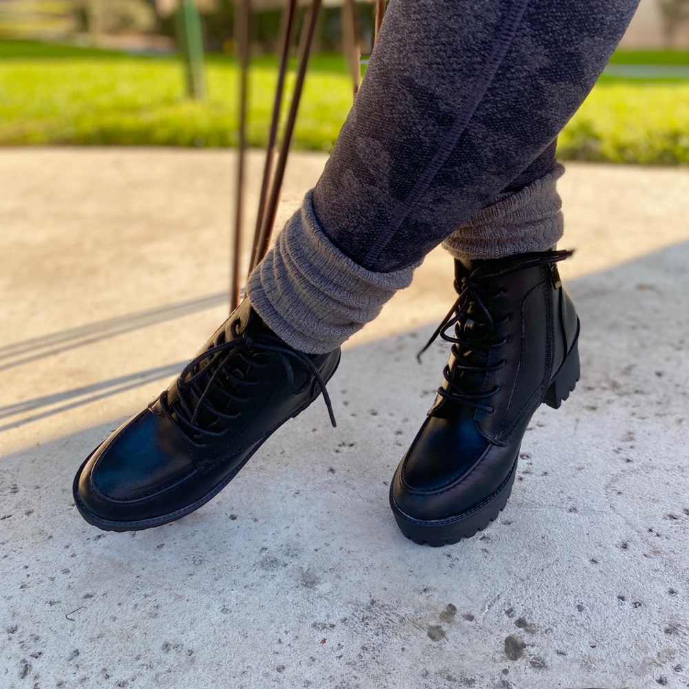 Black Faux Leather Lug Sole Lace Up Combat Boots - Picture 4 of 8